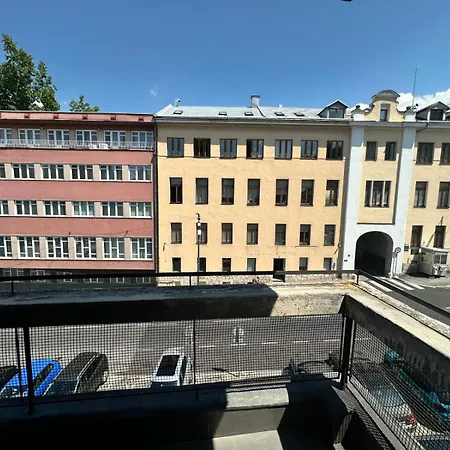 Basc Modern 2 Apartment